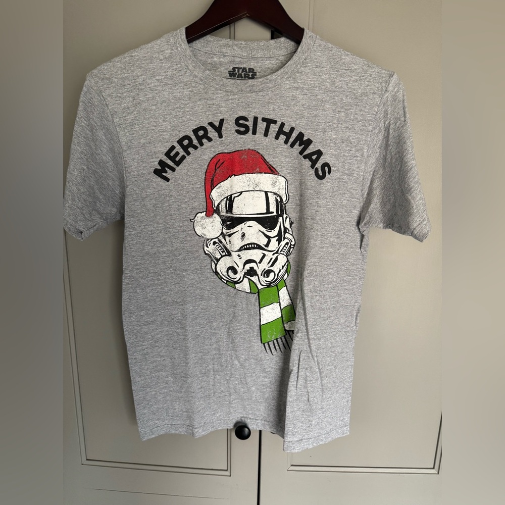 Star Wars Christmas Shirt size